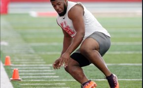 Houston DT Ed Oliver doing the shuttle run at the 2019 NFL Combine.