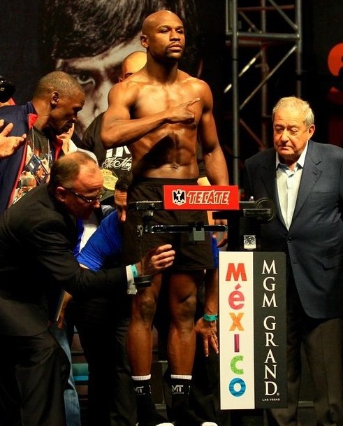 Mayweather on the scale