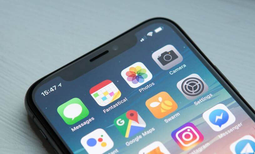 Image showing the iPhone "notch"