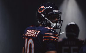 Mitchell trubisky looking over his shoulder