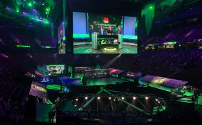 Thousands of gaming fans descended upon Rogers Arena in Vancouver to enjoy The International 2018.