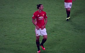 Ibrahimovic out with knee injury for rest of season