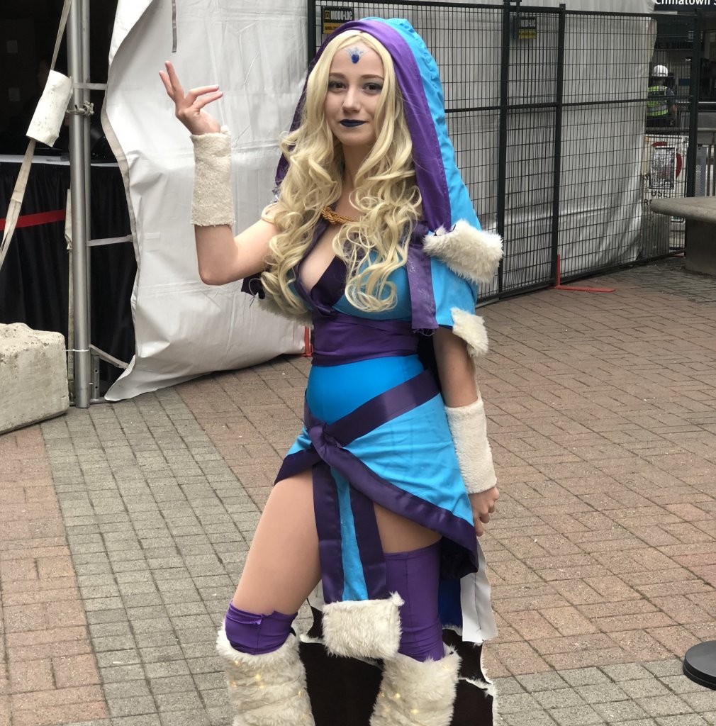 Professional and amateur cosplayers were everywhere at The International 2018.
