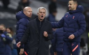 Jose Mourinho celebration reaction