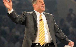 Bruce Pearl on the sideline