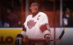 image of Wayne Gretzky in an L.A. kings jersey
