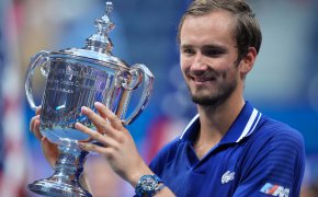 Daniil Medvedev holding the trophy after winning the 2021 US Open.
