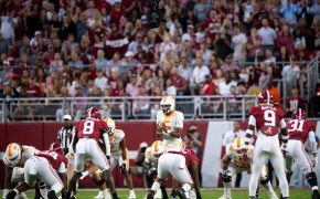 Tennessee quarterback Hendon Hooker calls for the snap
