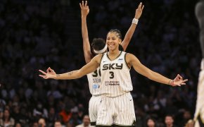 Sun vs Sky WNBA playoffs odds