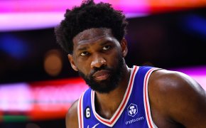 Joes Embiid iso during a stoppage