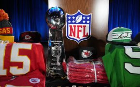 NFL Super Bowl Vince Lombardi Trophy Chiefs Eagles Jerseys Hats