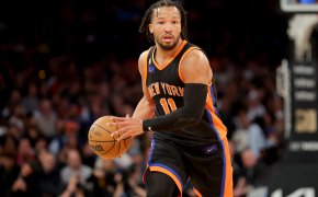 New York Knicks guard Jalen Brunson looks to pass