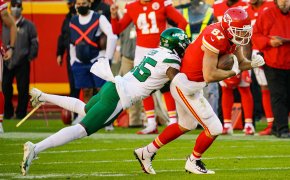 The NFL public betting splits are heavily backing the Kansas City Chiefs over the New York Jets