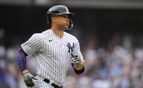 New York Yankees right fielder Giancarlo Stanton rounds the bases