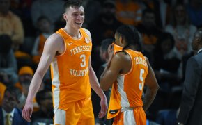 Tennessee Volunteers guards Dalton Knecht and Zakai Zeigler on the court