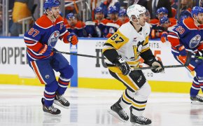 Pittsburgh Penguins forward Sidney Crosby and Edmonton Oilers forward Connor McDavid