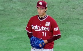 Tohoku Golden Eagles pitcher Takayuki Kishi.