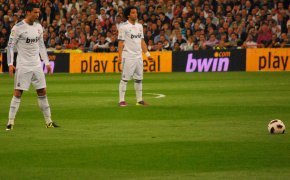 Ronaldo sets up for a free kick