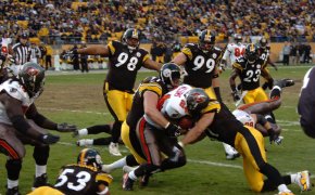 Steelers at the line of scrimmage