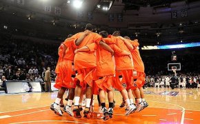 The 2013 Syracuse Orange huddle pre-game